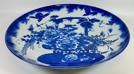 LARGE JAPANESEE IMARI PORCELAIN PLATE
