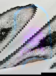 AMETHYST GEODE CATHEDRAL SCULPTURE - SLICE: A NICE EXAMPLE, ORGANIC. 10"H.