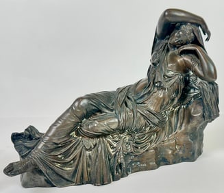 FRENCH BRONZE - FIGURE OF A RECLINING WOMAN