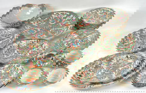 CHINESE EXPORT FAMILLE ROSE DINNERWARE: 24 PIECES INCLUDING SERVING, 8" PLATES AND MORE.