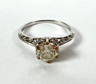 PLATINUM WITH DIAMOND LADIES RING