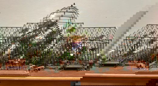 CRYSTAL PALACE - LADY JANE MINIATURE