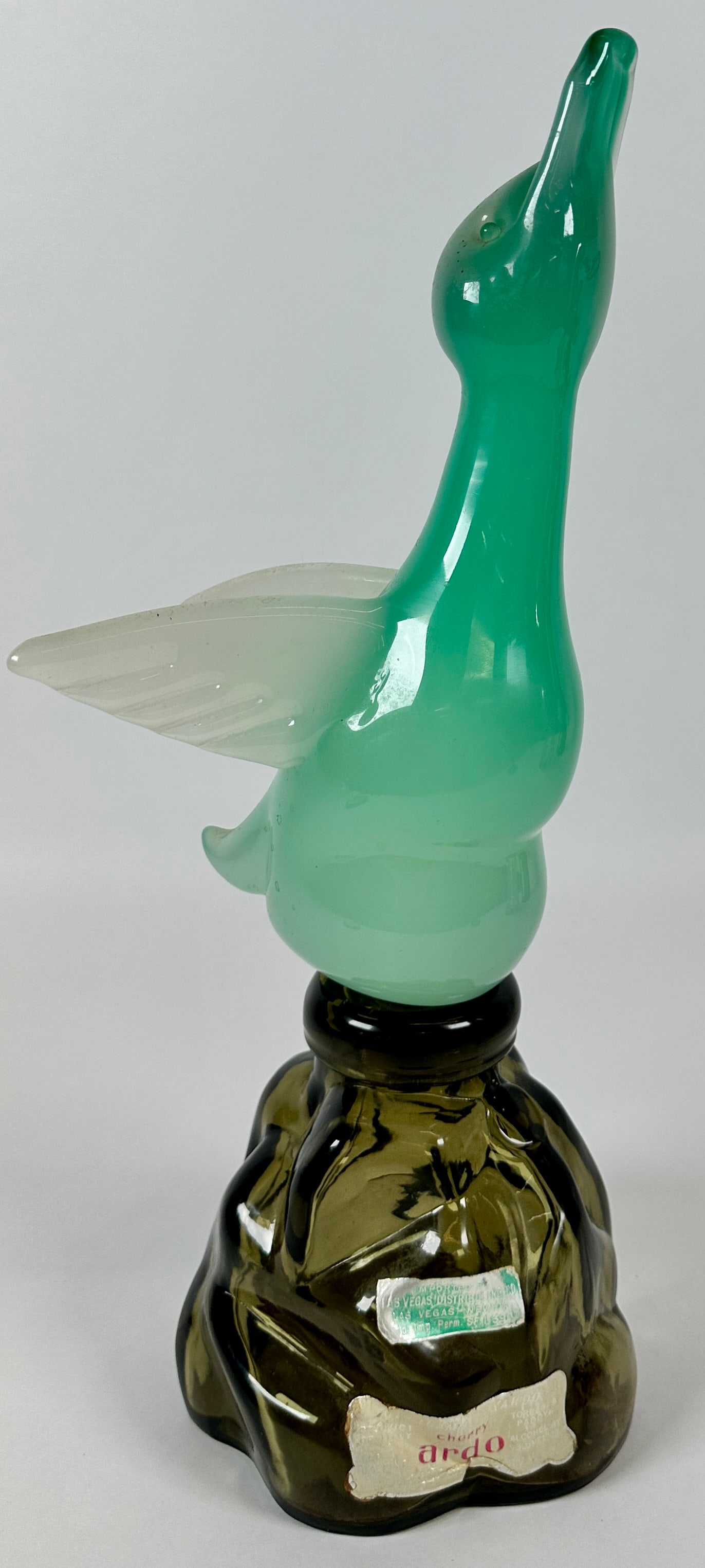 SEGUGO MURANO ART GLASS DECANTER: FIGURAL DUCK DECANTER, MURANO, ITALY. ARCHIMEDE SEGUSO FOR LUXARDO, 1969. 15"H. REQUIRES THIRD PARTY SHIPPING.