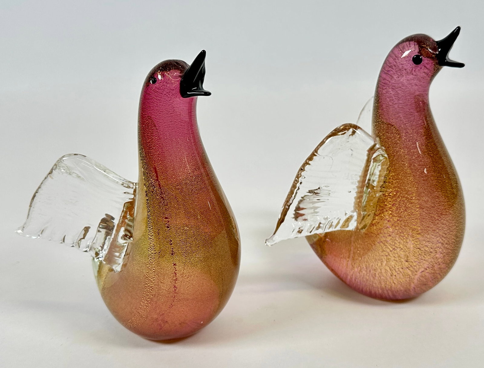 MURANO ART GLASS DOVES (1 of 4)