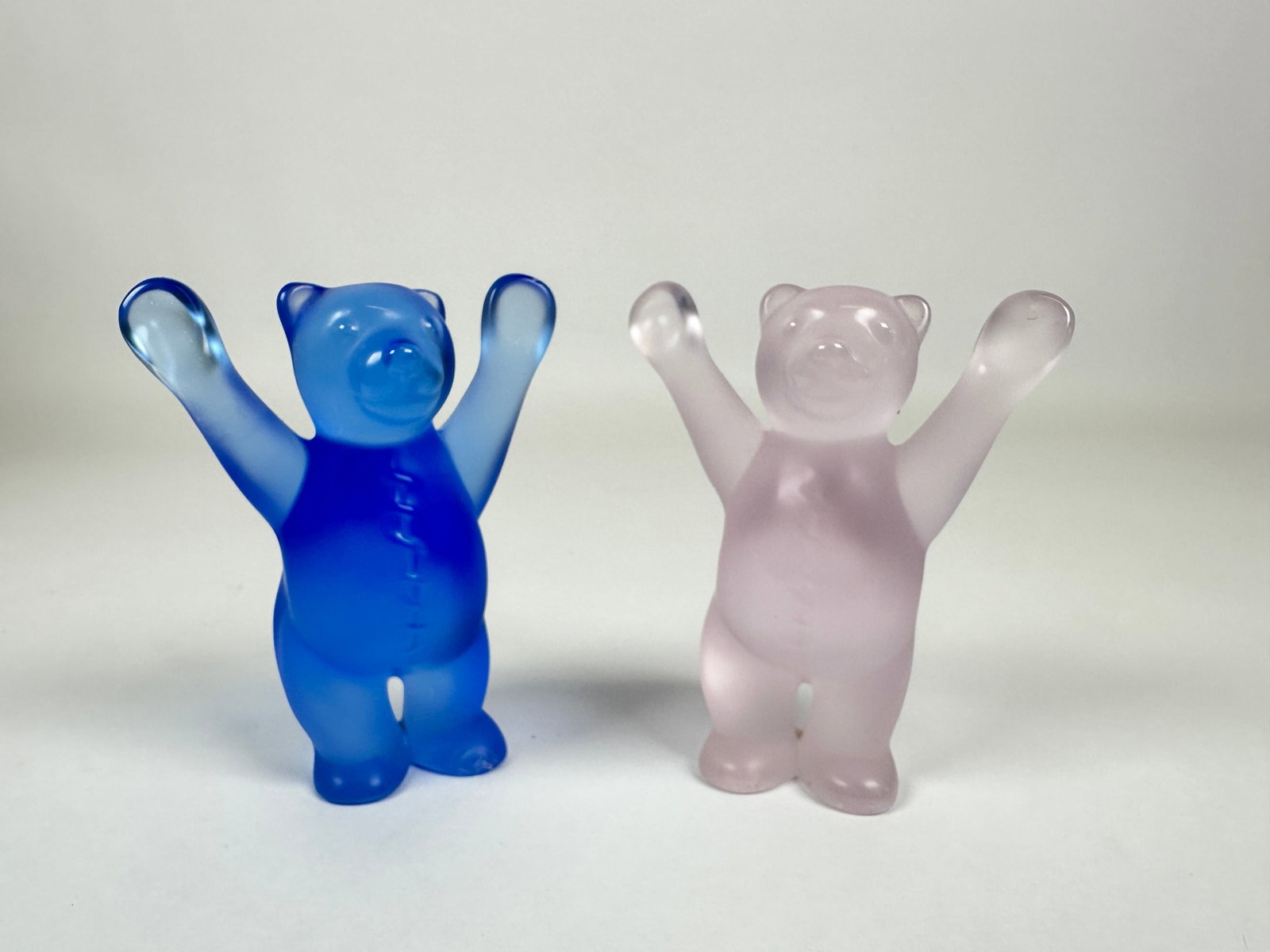 SEVRES - FRANCE ART GLASS BEARS: PAIR OF BEARS IN FROSTED BLUE AND PINK. MARKED.4"H