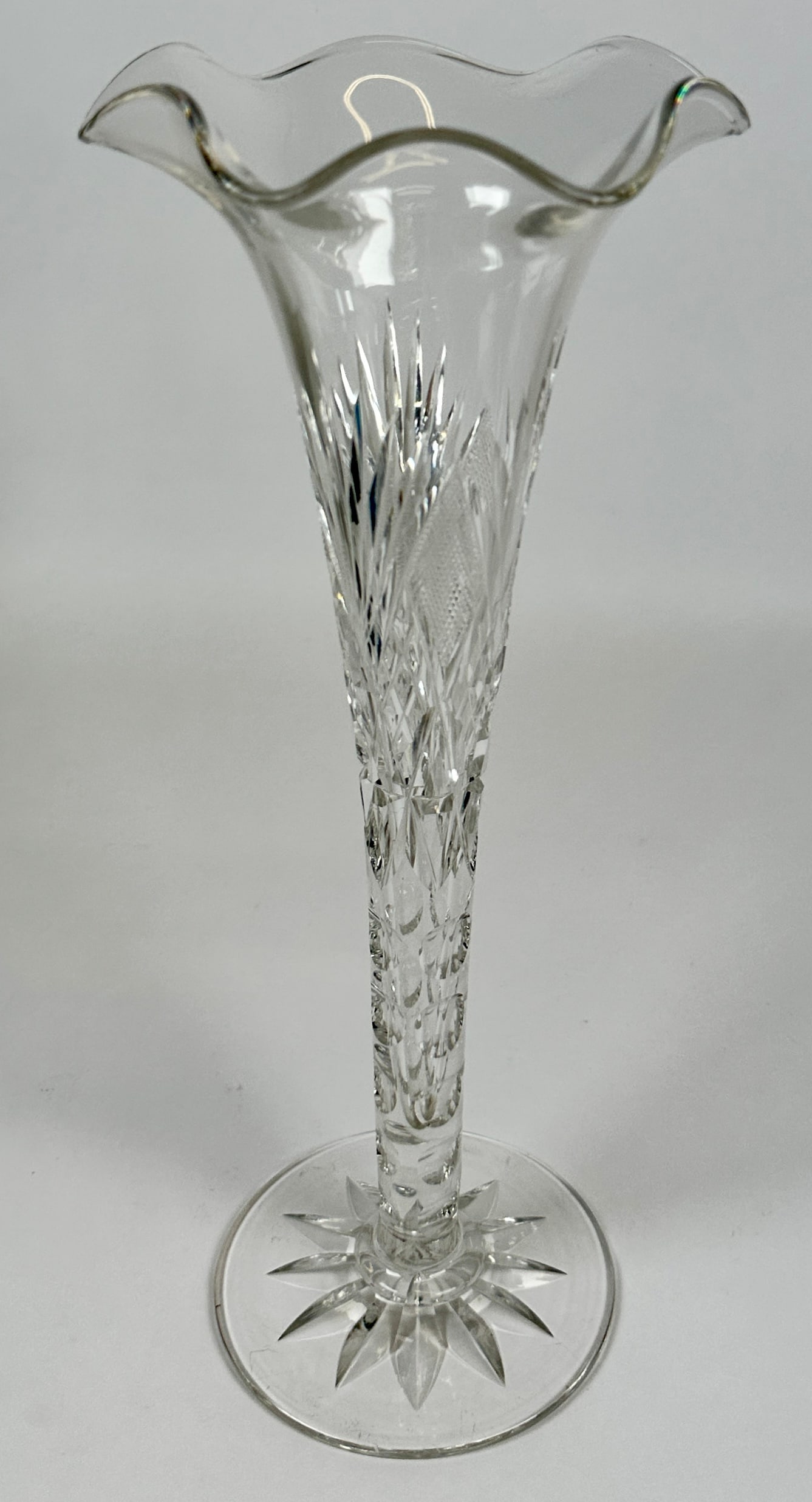 HAWKES CRYSTAL VASE (1 of 3)