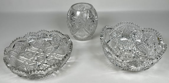COLLECTION OF CUT GLASS