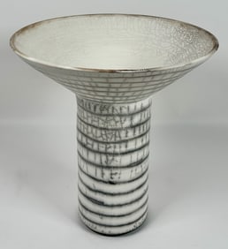LARGE POTTERY VASE