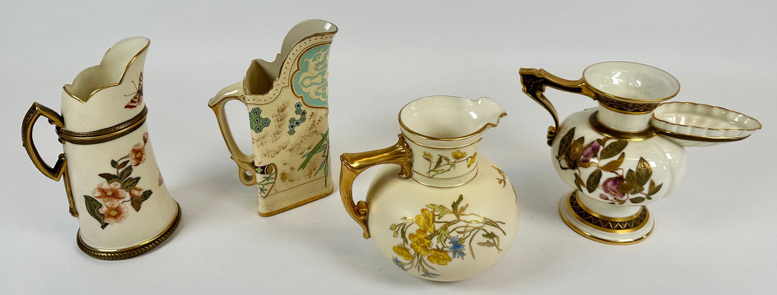 ROYAL WORCESTER PORCELAIN COLLECTION (1 of 10)
