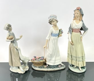 LLADRO PORCELAIN FIGURES