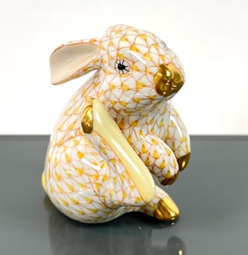 HEREND YELLOW FISHNET NET RABBIT
