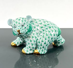 HEREND GREEN FISHNET BEAR CUB