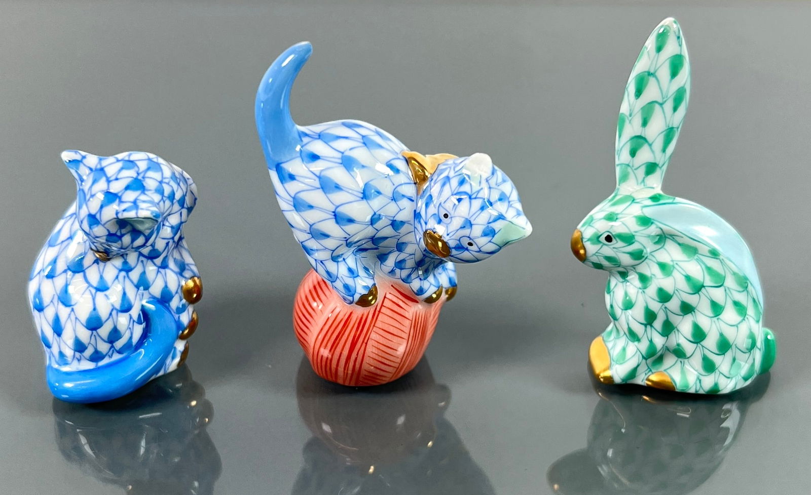 HEREND FISHNET ANIMALS (1 of 1)