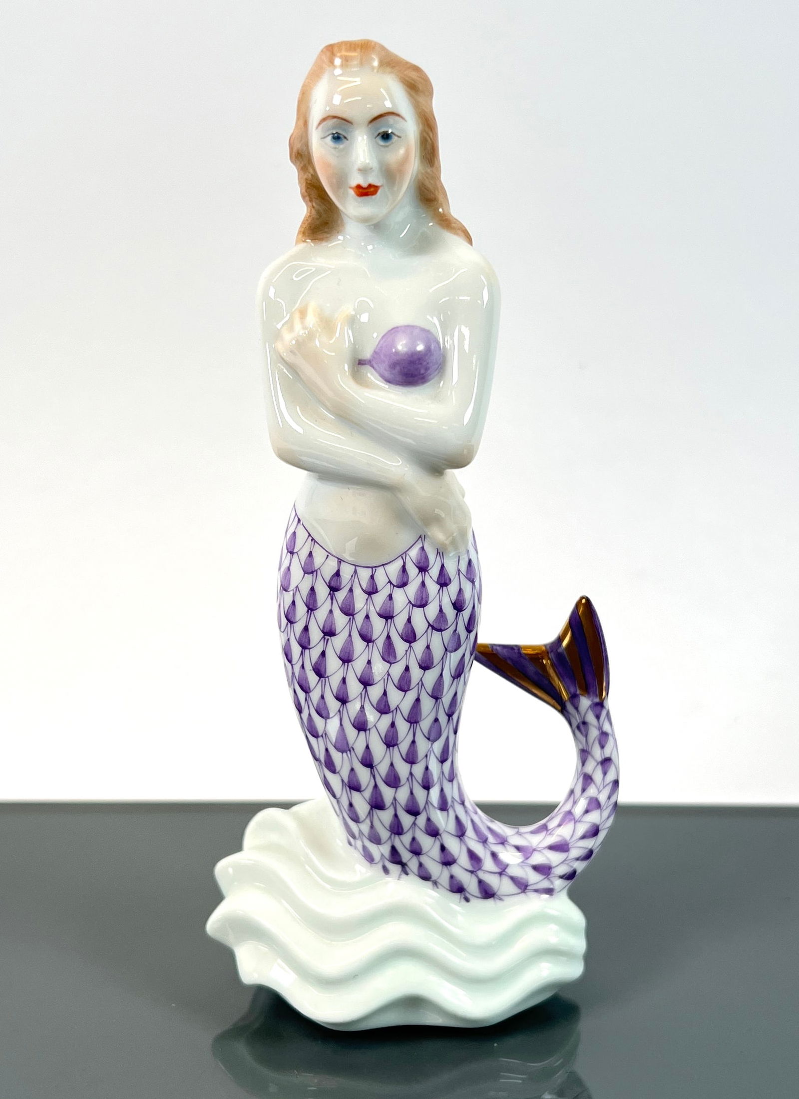 HEREND PURPLE FISHNET MERMAID (1 of 2)