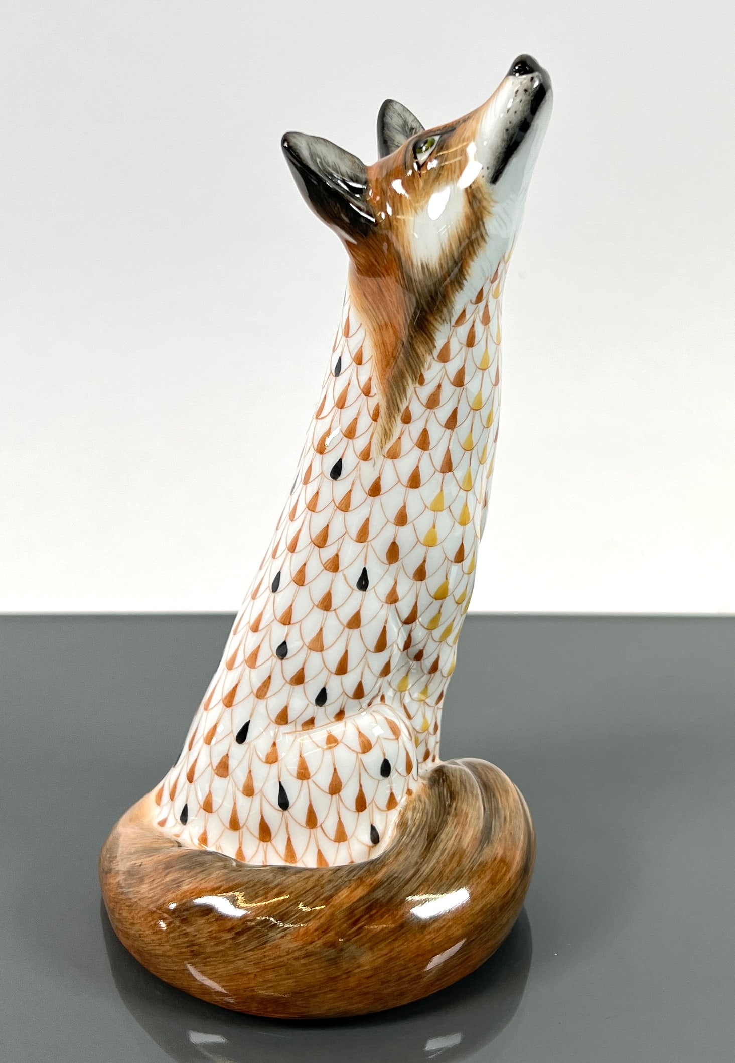 HEREND MULTI-COLORED FISHNET FOX (1 of 2)