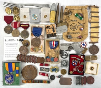 ESTATE COLLECTION OF MILITARY ITEMS