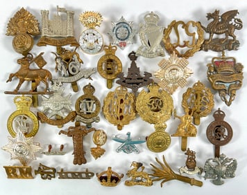 BRITISH AND CANADIAN MILITARY BADGES