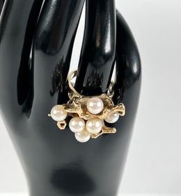 14K GOLD WITH PEARLS LADIES RING