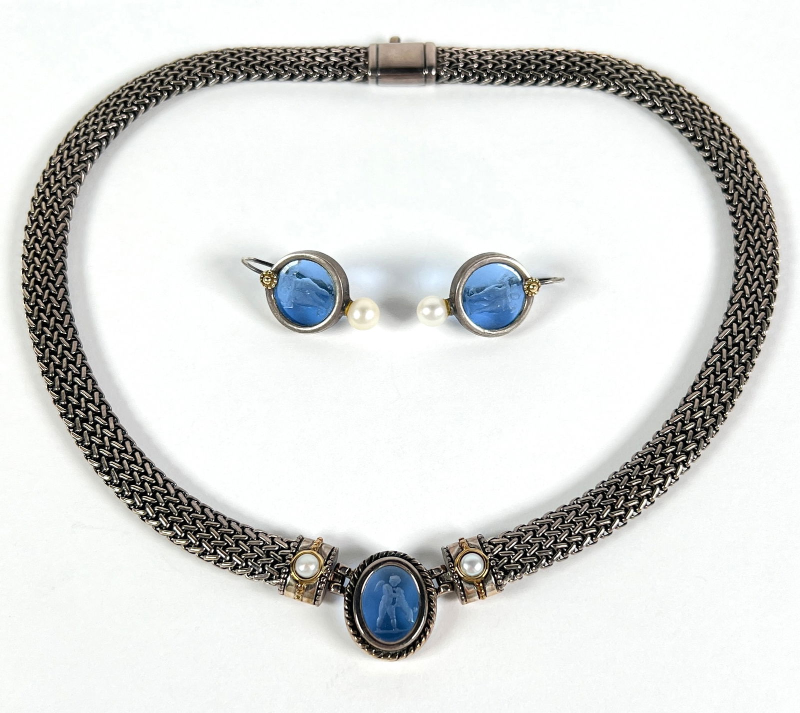 MENEGATTI VENETIAN JEWELRY: INCLUDES 925/18K ACCENTED CAMEO NECKLACE AND EARRINGS. 77 GRAMS TOTAL WEIGHT.