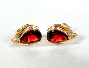 14K GOLD WITH RED GARNET EARRINGS