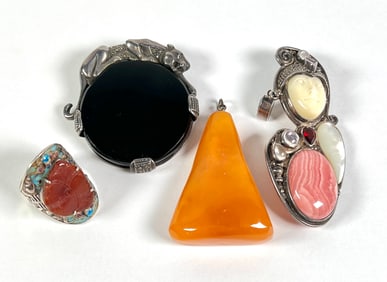 ESTATE JEWELRY COLLECTION