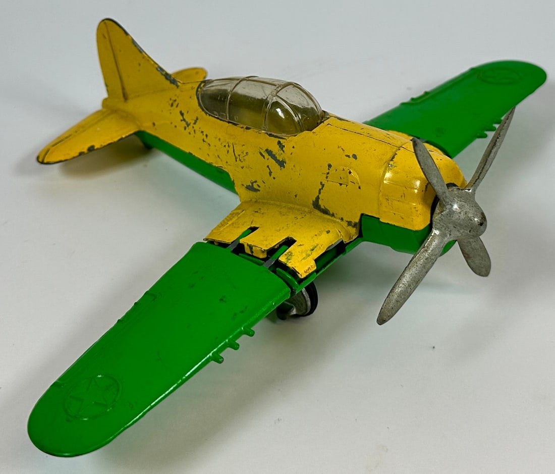 HUBLEY TOYS FOLDING WING AIRPLANE (1 of 6)