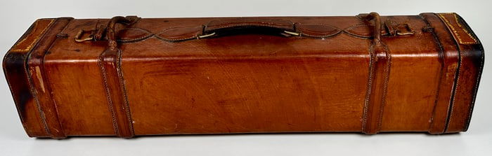 VINTAGE SPORTSMAN'S LEATHER TRAVEL CASE