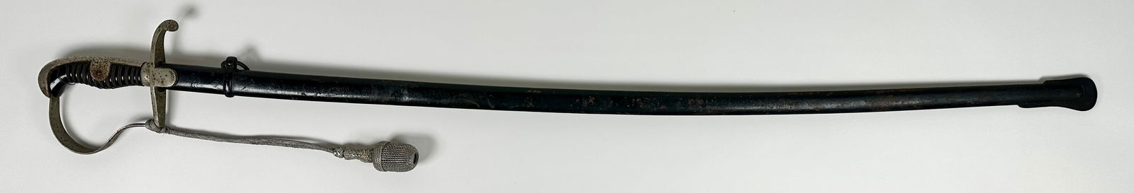 WWI GERMAN OFFICER'S SWORD (1 of 7)