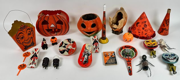 VINTAGE HALLOWEEN DECOR ITEMS