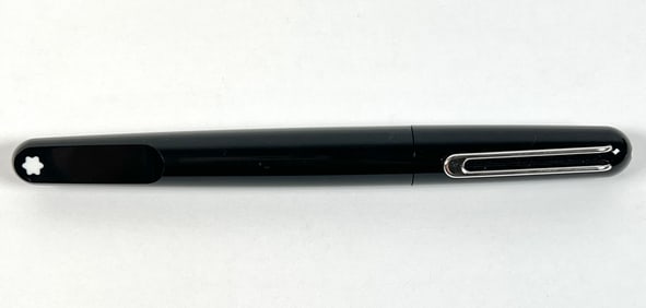 MONTBLANC MODEL M FOUNTAIN PEN