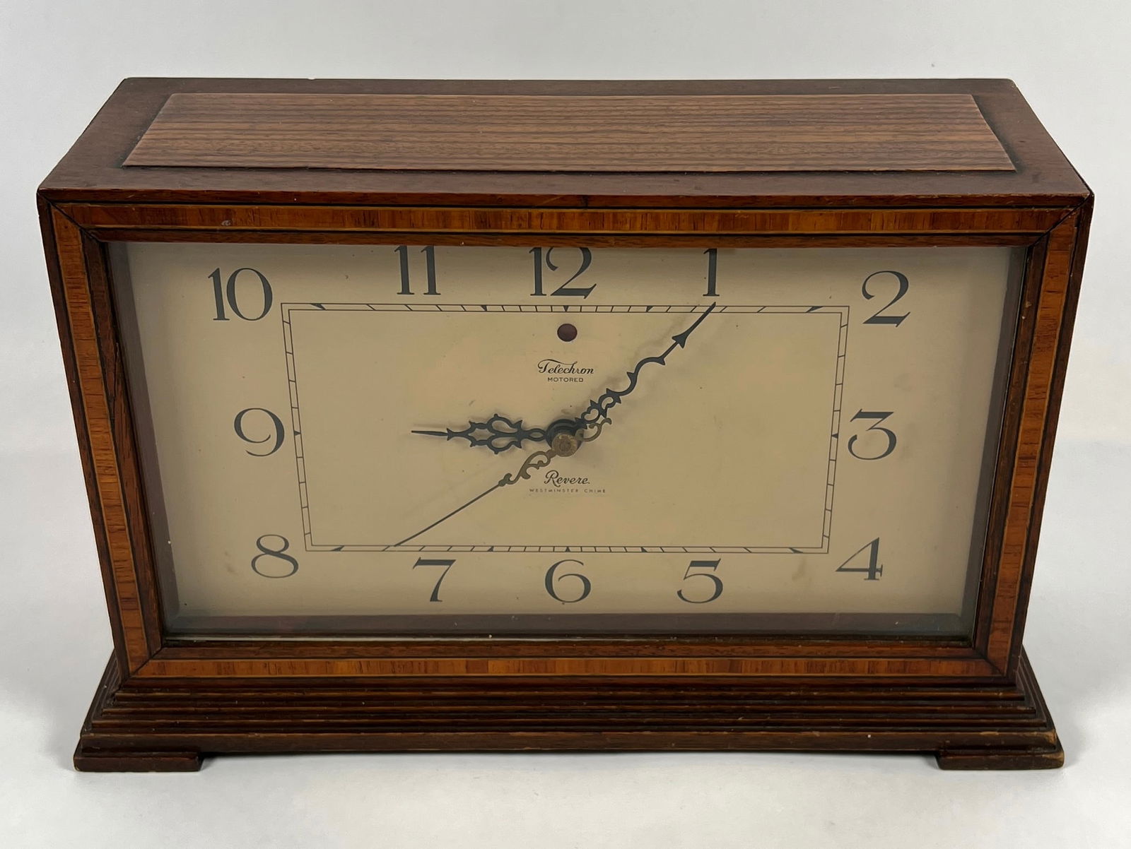 TELECHRON MODEL 574 MADISON CLOCK (1 of 4)