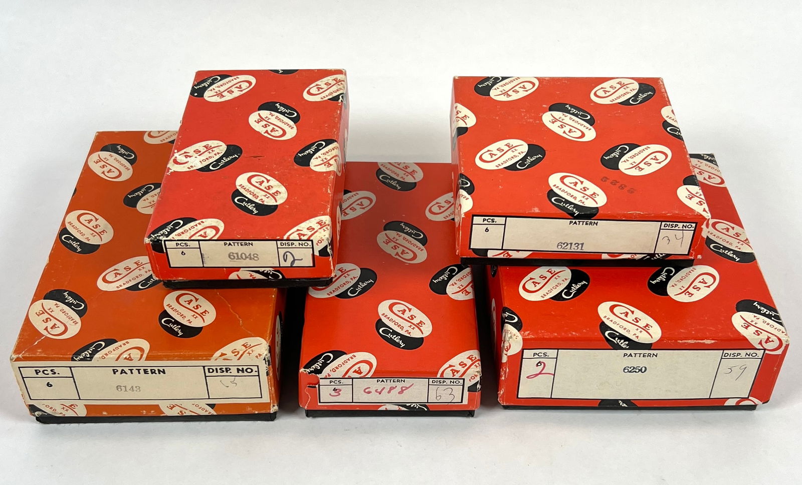 VINTAGE CASE KNIVES CARTONS (1 of 2)