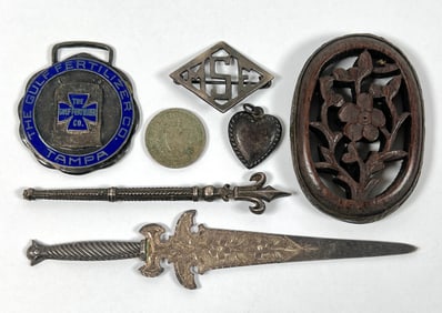 JEWELRY BOX DISCOVERY ITEMS - SILVER