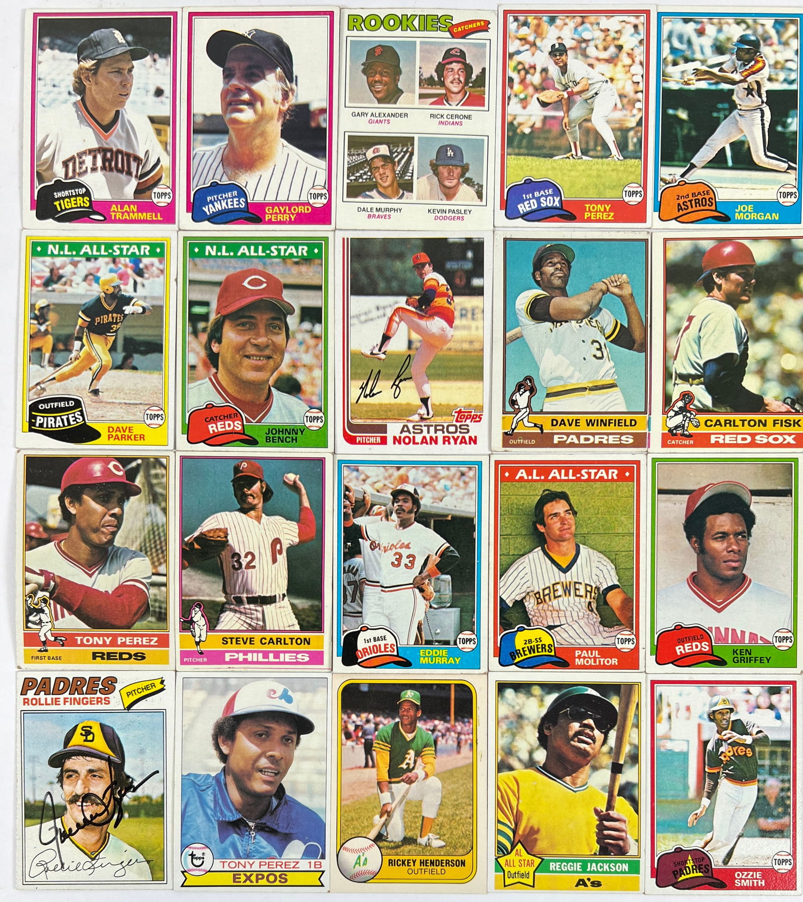 ESTATE COLLECTION OF BASEBALL CARDS (1 of 1)