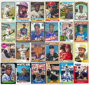 COLLECTION OF AUTOGRAPHED BASEBALL CARDS