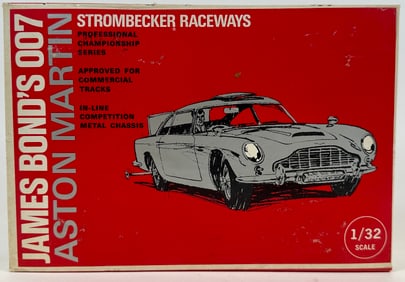 STROMBECKER JAMES BOND 007 SLOT CAR