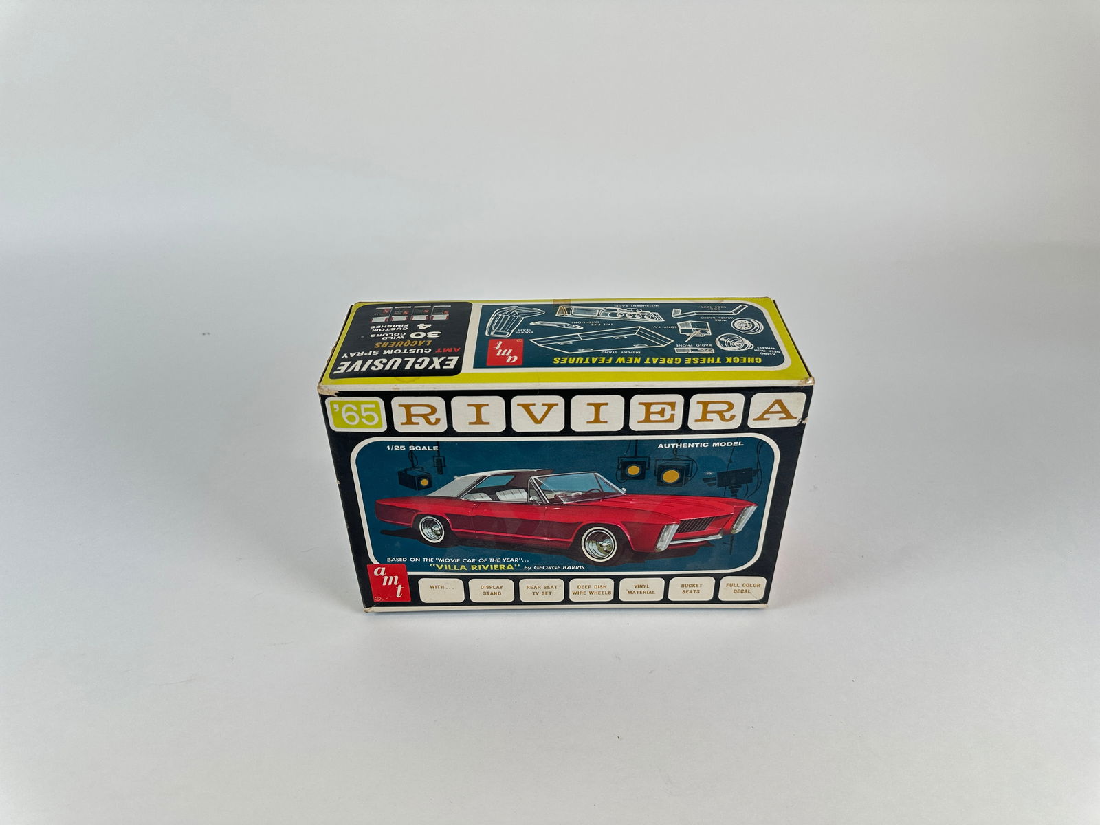 VINTAGE AMT MODEL CAR KIT - 1965 RIVIERA (1 of 4)