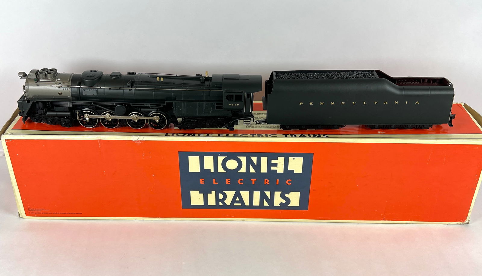 LIONEL ELECTRIC TRAINS - 6-18010 PENNSYLVANIA S-2 TURBINE (1 of 2)