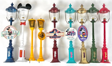 PRIDE LINES DISNEY TROLLEY LAMP POSTS