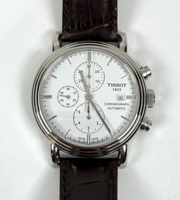 TISSOT CARSON CLASSIC SERIES WATCH