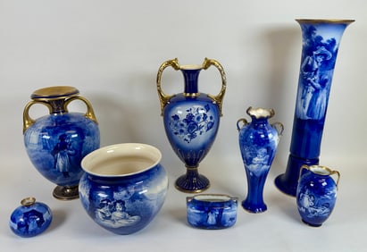 COLLECTION OF ROYAL DOULTON PORCELAINS