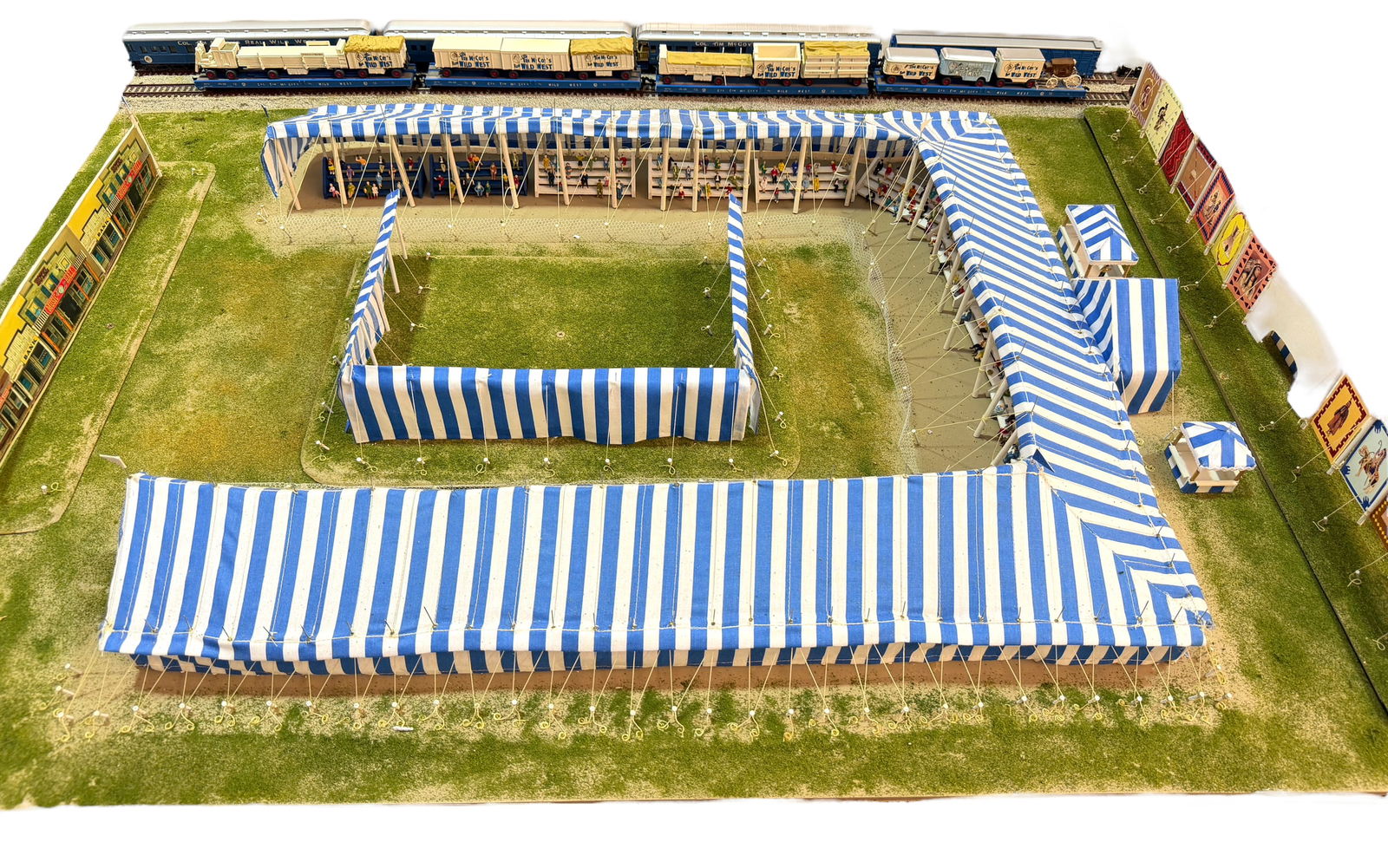 TIM MCCOY CIRCUS MODEL DIORAMA - 3