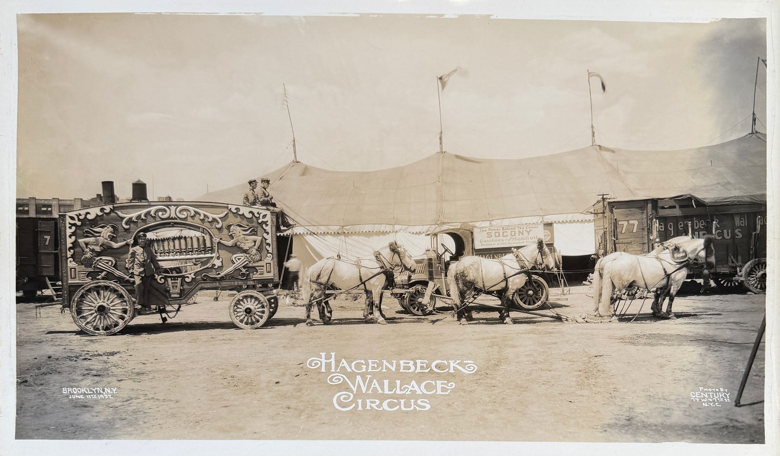 EDWARD J. KELTY CIRCUS PHOTOGRAPH - HW CIRCUS: EDWARD J. KELTY (AMERICAN, 1888-1967) PHOTOGRAPH OF THE HAGENBECK-WALLACE CIRCUS, BROOKLYN, NEW YORK, JUNE 11, 1932. PANORAMIC PHOTOGRAPH OF THE JESTER STEAM CALLIOPE WAGON AND SIX-HORSE HITCH, #7