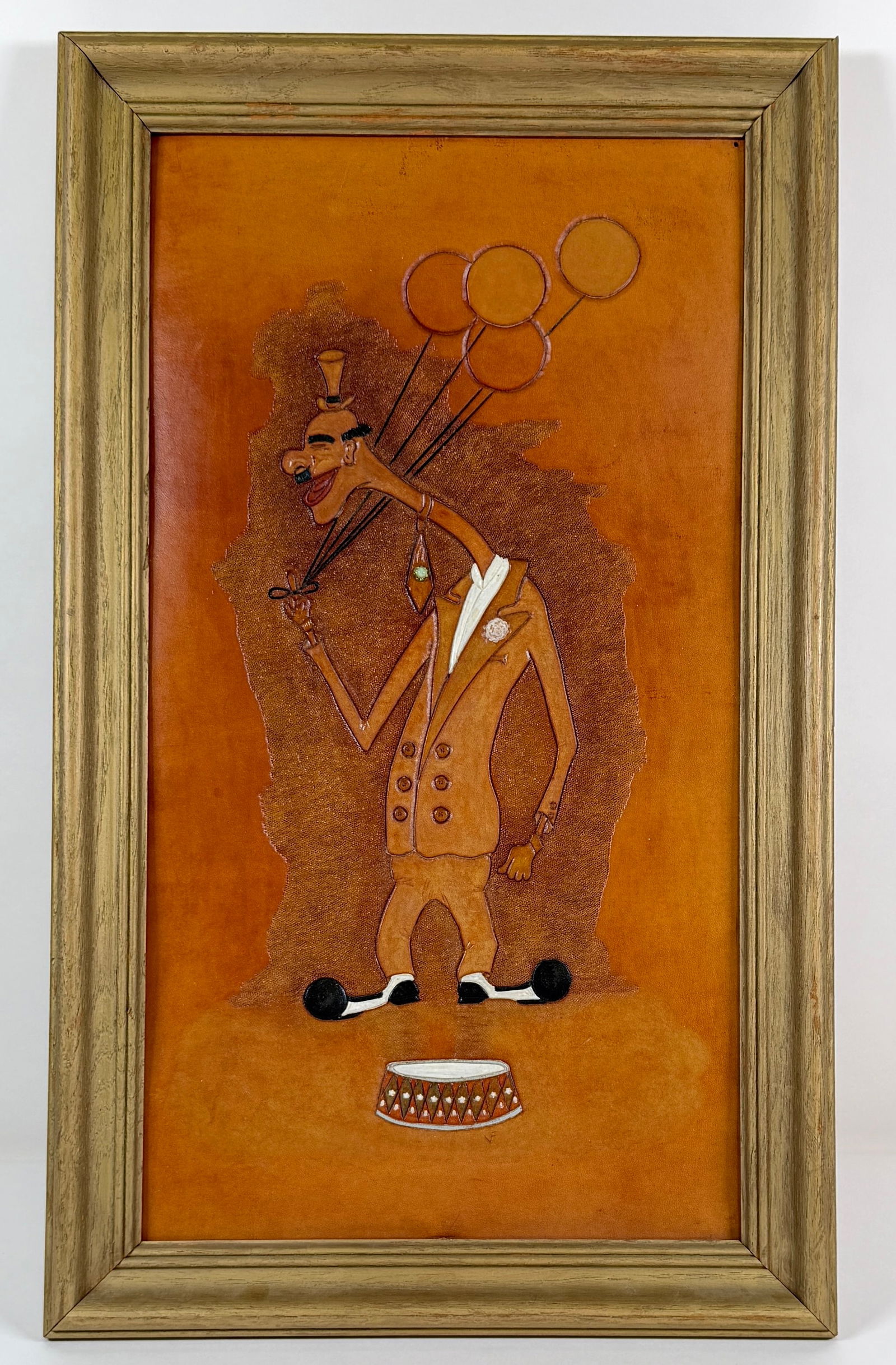 JERRY BANGS - MR. LONGNECK LEATHER ART (1 of 2)