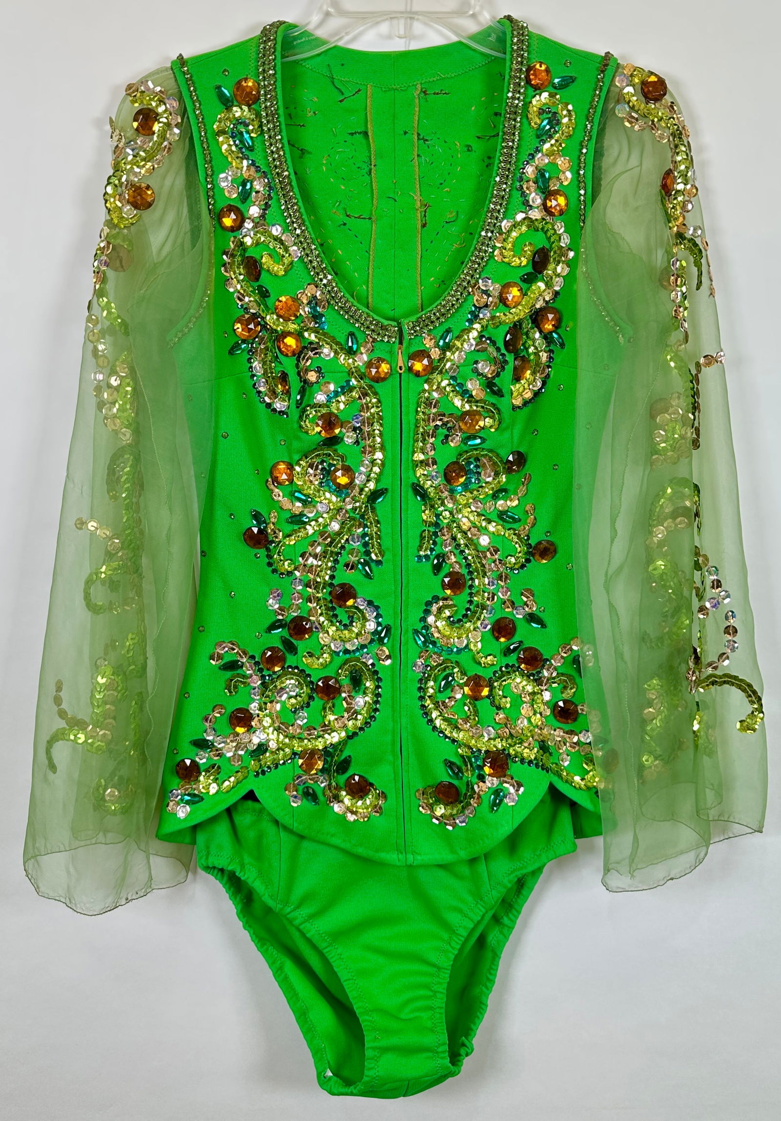VENKO AND INNA LILOV CIRCUS WARDROBE (1 of 2)