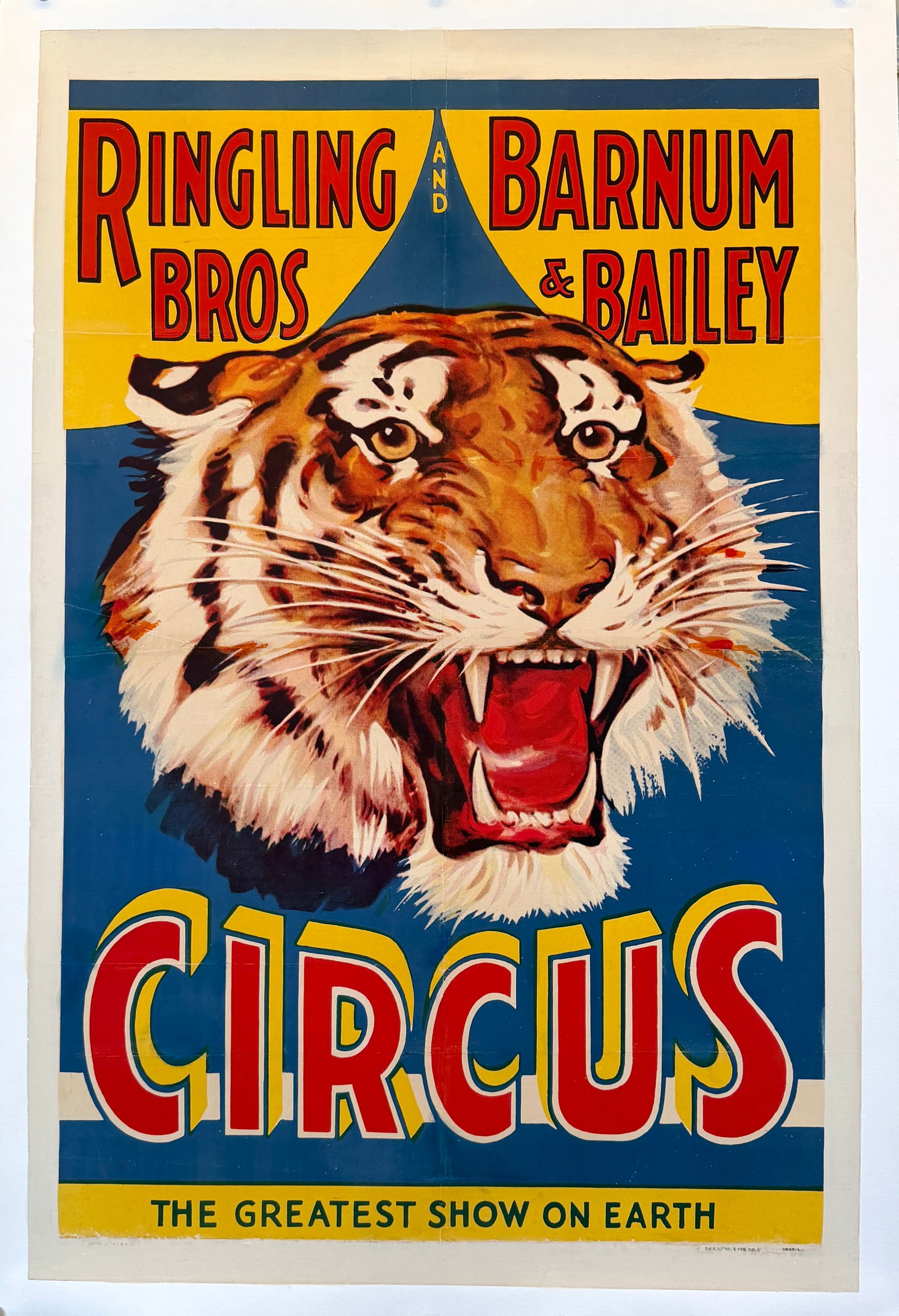 RINGLING BROS. BARNUM AND BAILEY CIRCUS POSTER: ORIGINAL, AUTHENTIC, RINGLING BROS. AND BARNUM & BAILEY CIRCUS POSTER - THE GREATEST SHOW ON EARTH, TIGER HEAD. ONE SHEET, ERIE LITHO, 1934. PROFESSIONALLY CONSERVED ON LINEN, TOUCH UP. APPROX.
