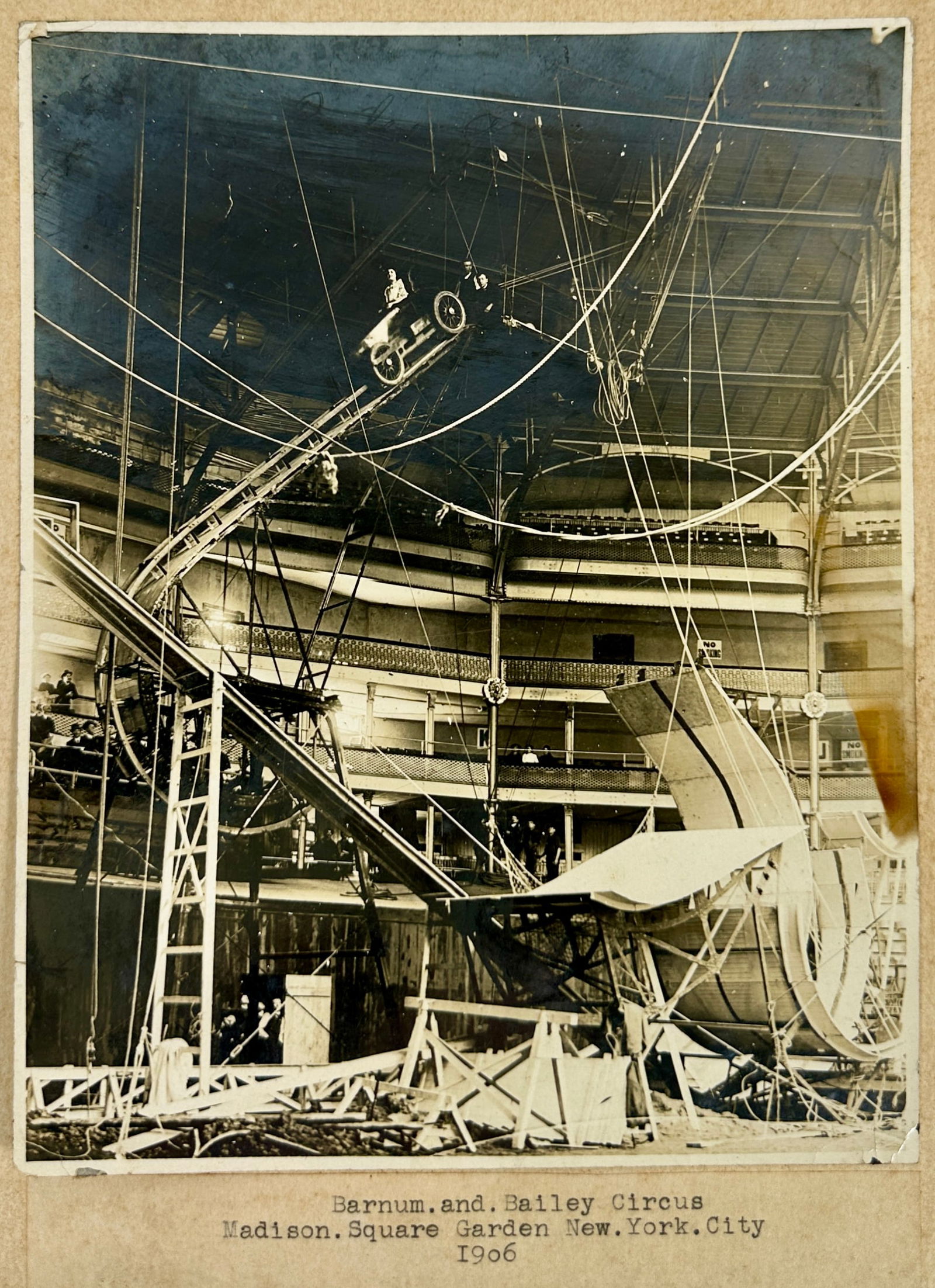 BARNUM & BAILEY CIRCUS - LOOPING THE LOOP - 2