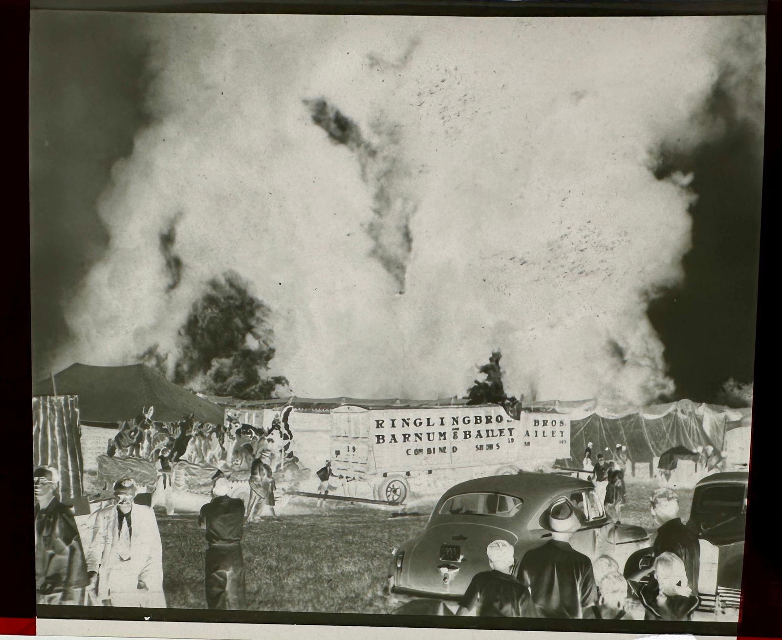 AL HALPERN HARTFORD FIRE FORENSIC ARCHIVE - 11