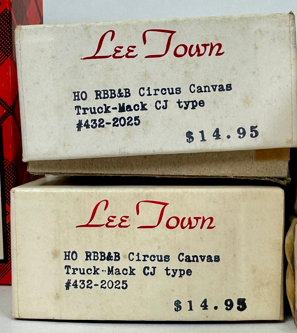 CIRCUS MODELS - RBBB CIRCUS SIMMONS SCALE MODELS - 7