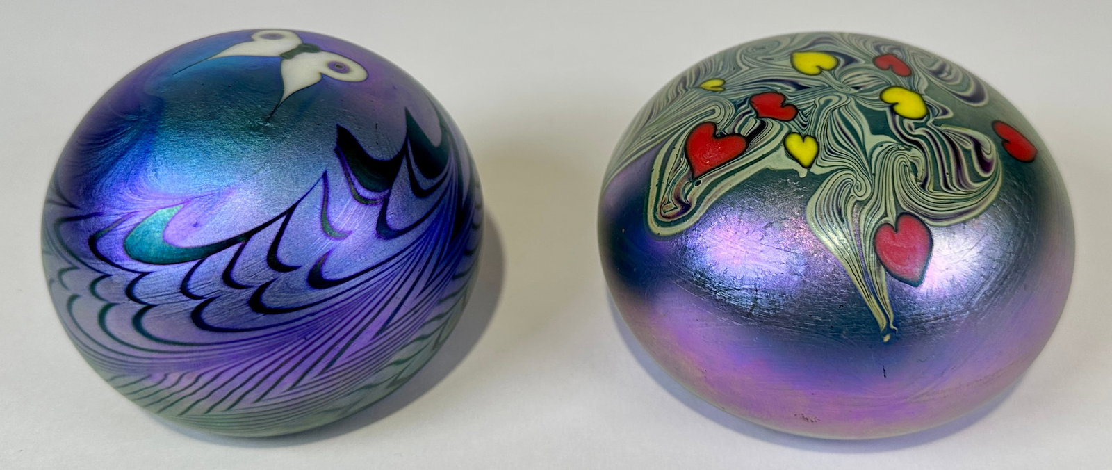 LUNDBERG STUDIOS ART GLASS PAPERWEIGHTS: SIGNED